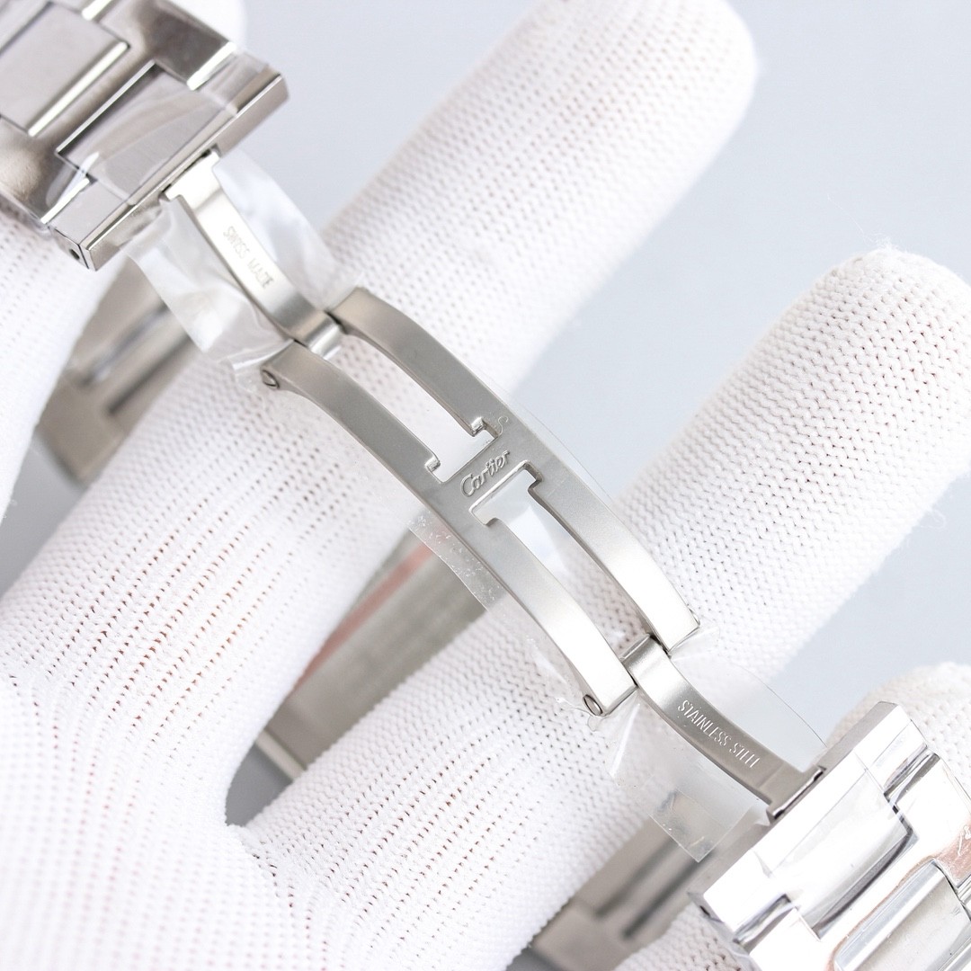 （Cartier）Tank Solo