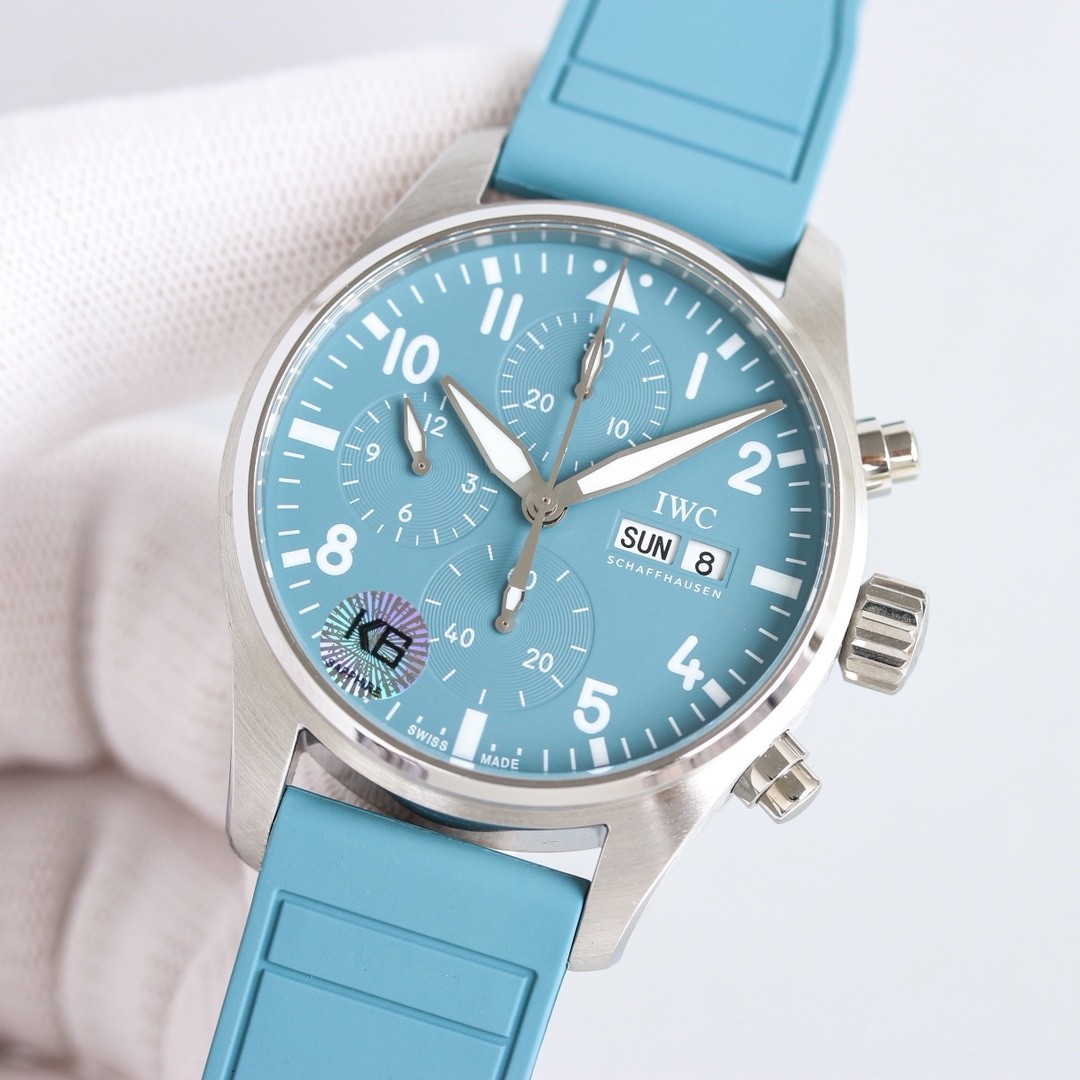 (IWC) Pilot’s Chronograph 41 “Top Gun Miramar” Special Edition