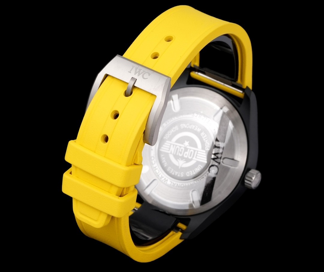 (IWC) “Blue Angels” U.S. Navy Flight Demonstration Team Special Edition from the Pilot's Watch Collection