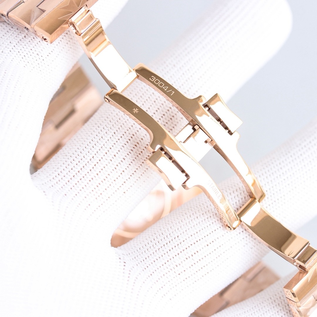 (Vacheron Constantin)Overseas Dual Time