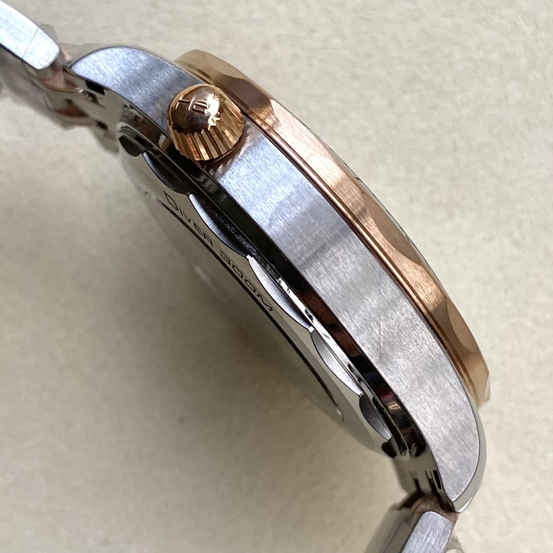 This watch is the 42mm Co-Axial Master Chronometer from the Omega Seamaster Diver 300M collection.