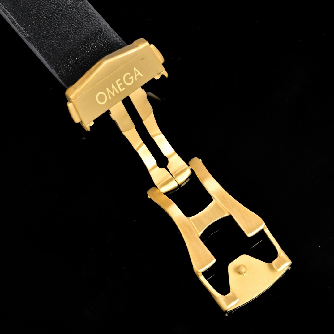 (OMEGA) Seamaster Aqua Terra 150-Meter Co-Axial Chronometer.