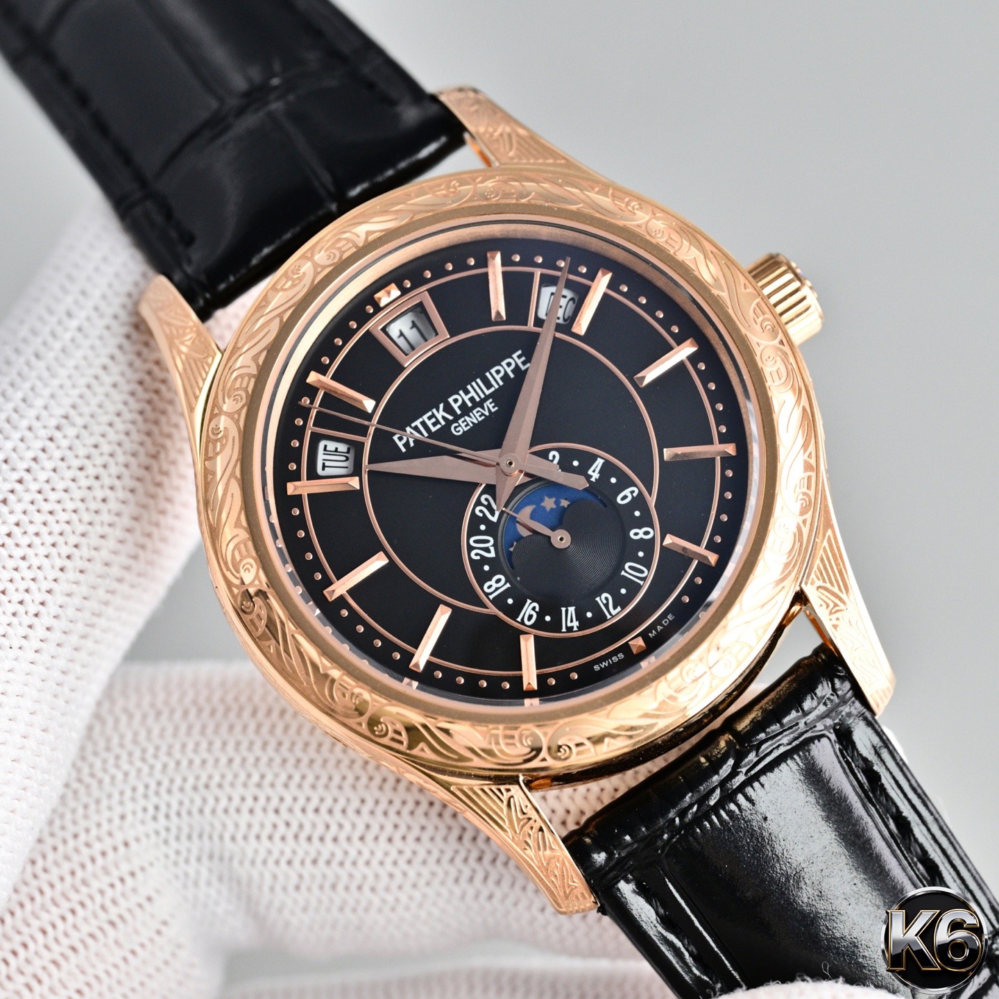 (Patek Philippe) Annual Calendar Watches from the Complicated Watches Collection