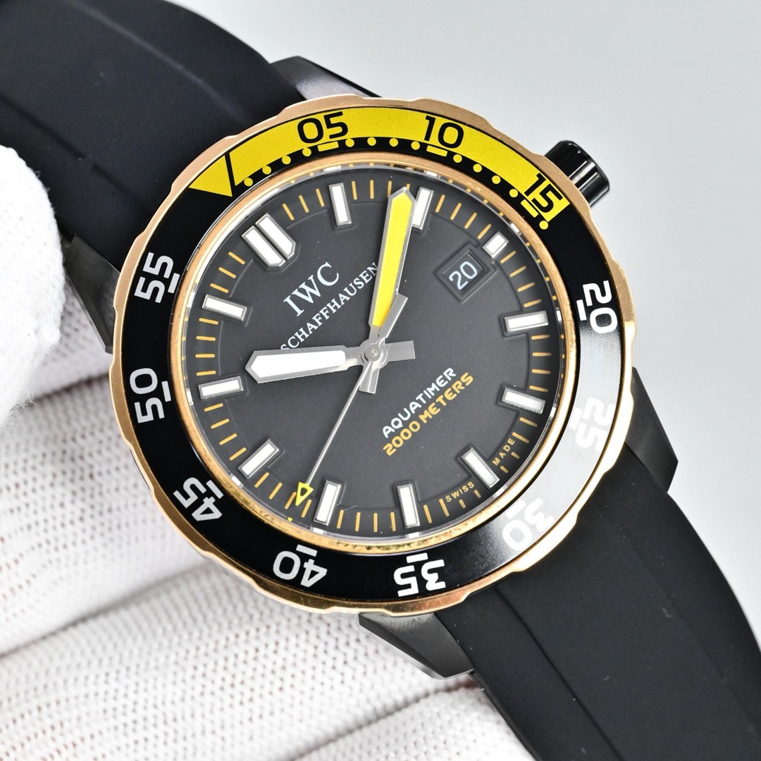 （IWC Schaffhausen）Aquatimer Series